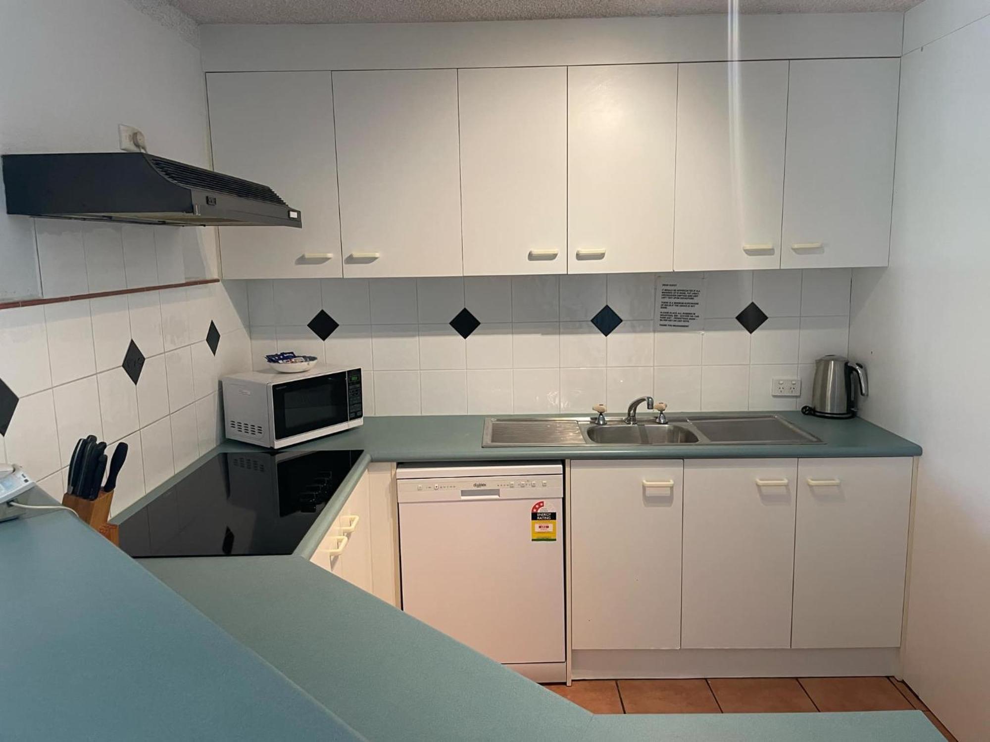 Placid Waters Holiday Apartments Bongaree Extérieur photo